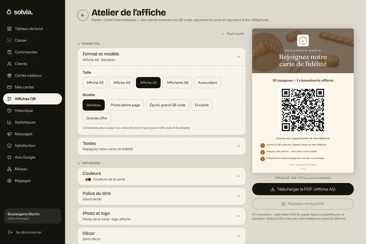 Écran Atelier de l’affiche de Solvia : l’affiche A5 de la carte avec son QR code, et les formats de l’A3 à l’autocollant.