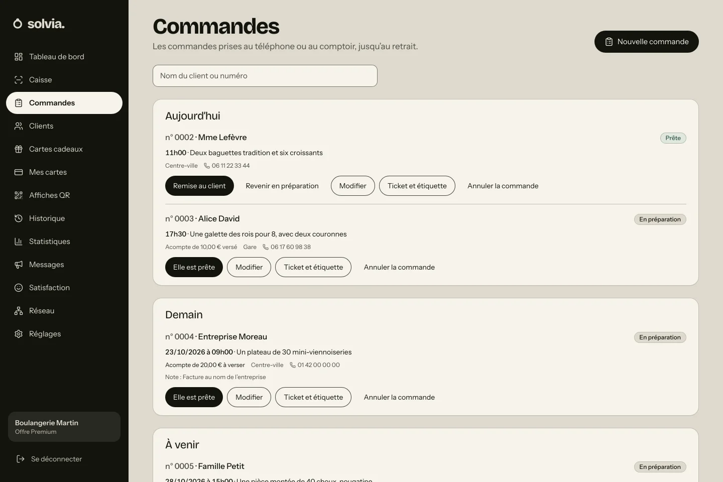 Écran Commandes de Solvia : les commandes du jour et de demain, leur heure de retrait, leur acompte et leur étape.
